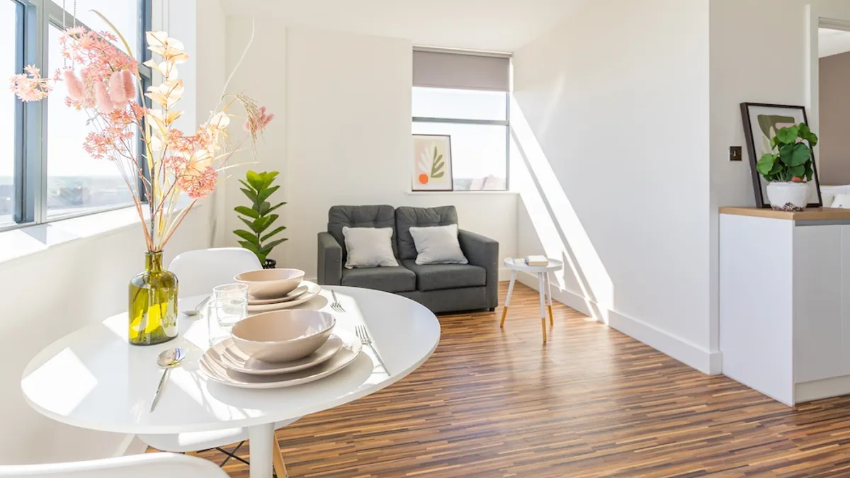 DSC05390 Enhanced NR